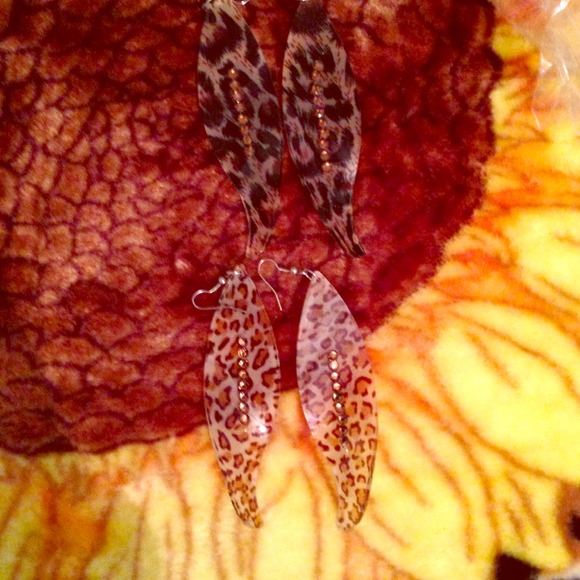 Leopard dangle earrings
