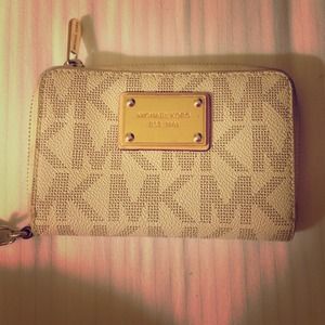 Authentic Michael Kors phone wallet!