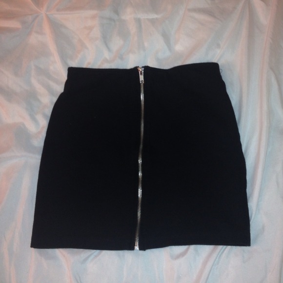 H&m zip up bandage skirt