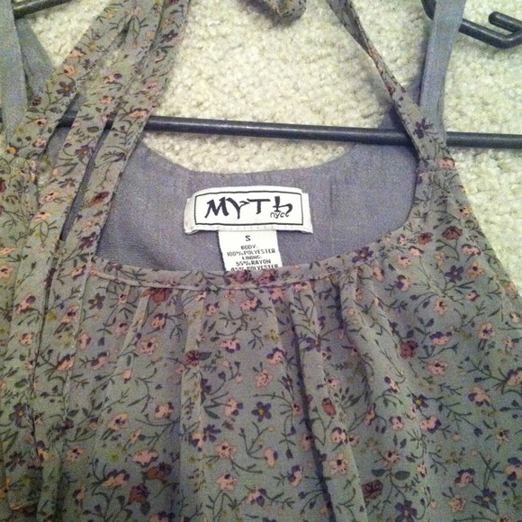 SOLD! - Picture 2 of 4