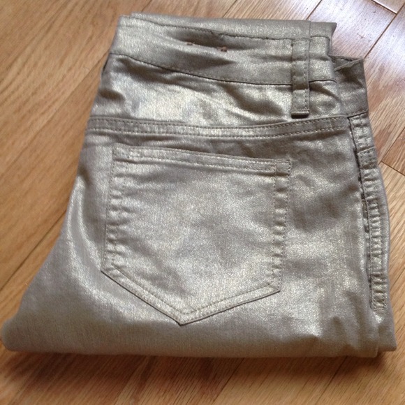 Metallic gold skinny jeans