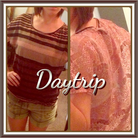 🚫TRADED Buckle shirt! 💕