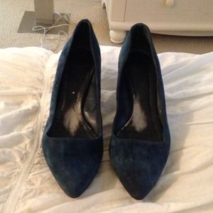 Turquoise kitty heels