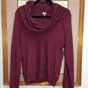 ❌Sold❌Splendid Funnel/cowl neck sweater in cranber