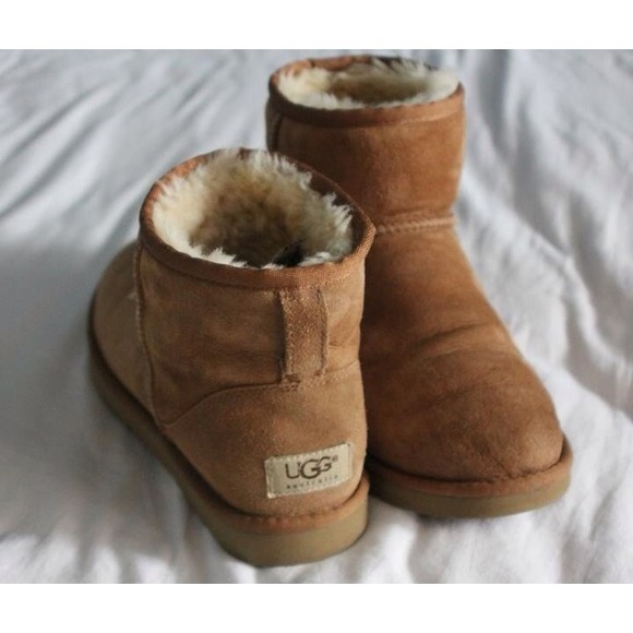 UGG Classic Mini Chestnut