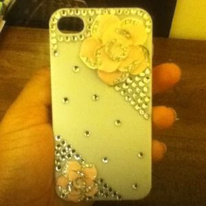 iPhone 4/4s 3D pink & white case