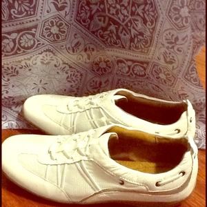 REDUCED Brand New White Shoes