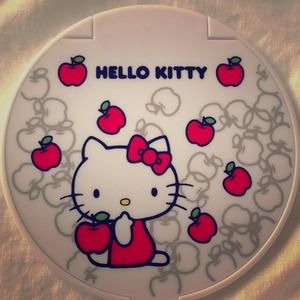 Hello Kitty Mirror