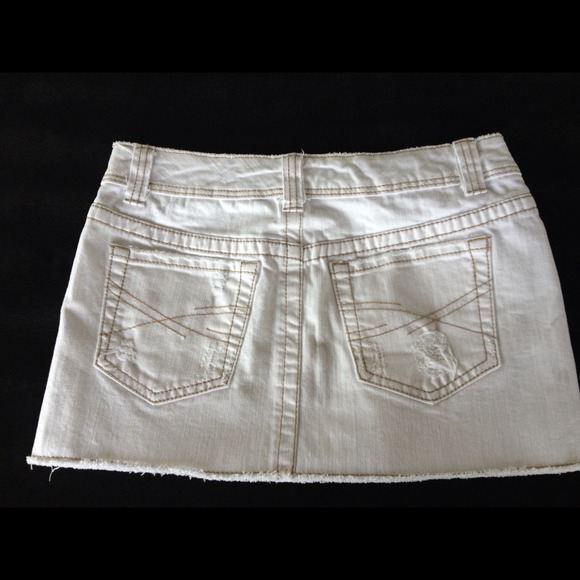 G) Aeropostale Denim Mini Skirt Cream Jean Sz  5/6 vintage - Picture 2 of 6