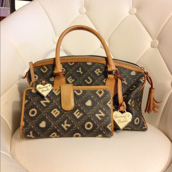 Authentic dooney and Bourke