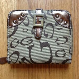 Small Guess wallet