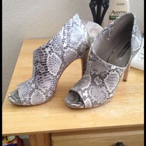 BCBG Max Azria Python cut out booties