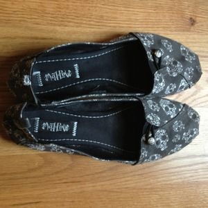Cute Skull grey Flats