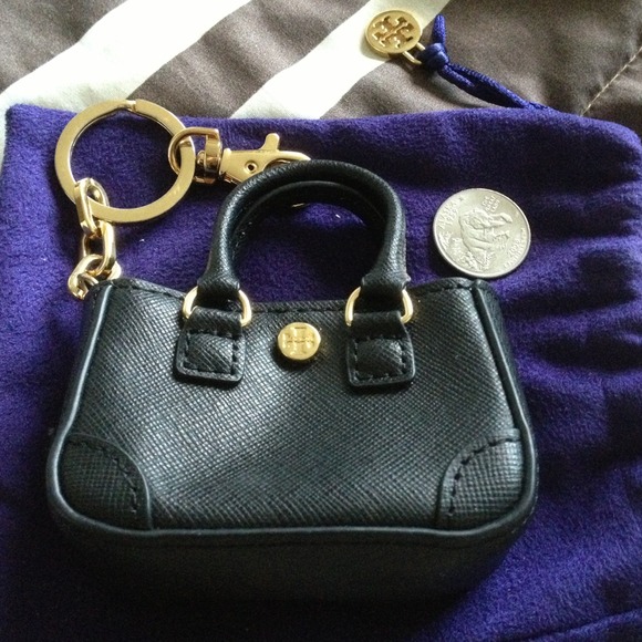 โSOLDโ๐ฏTory Burch key chain - Picture 4 of 4