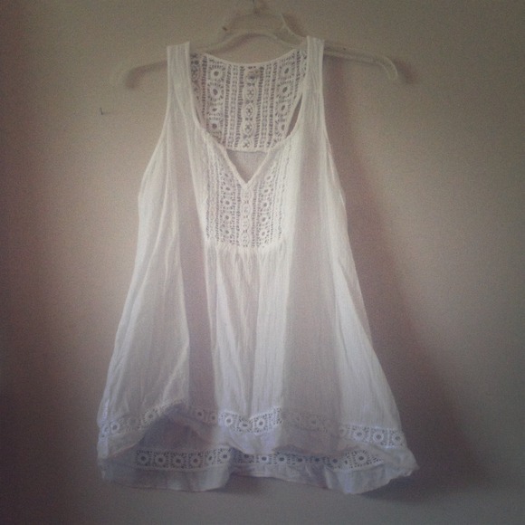NWOT White Aerie bathing suit cover/summer top