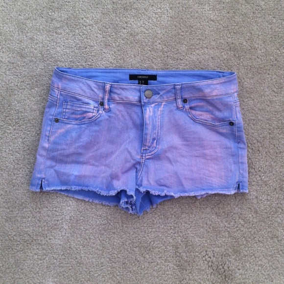 ❄️HP // Forever 21 Acid Denim Shorts - Picture 2 of 4