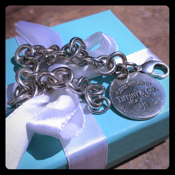 Return to Tiffany™ medium tag