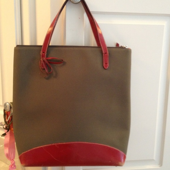 Kate spade tote!!