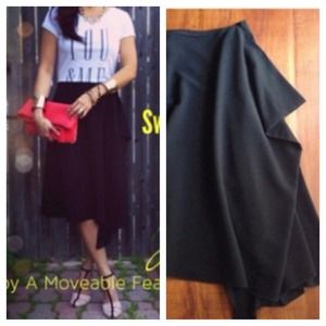 🚫SOLD🚫A Moveable Feast Swinton Skirt