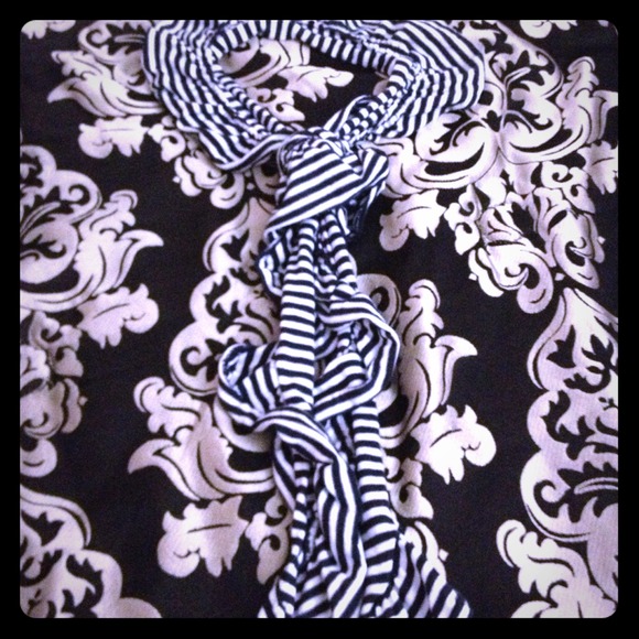 Charlotte Russe sailor scarf