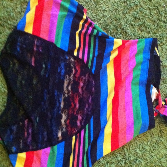 Shirt - Picture 2 of 2