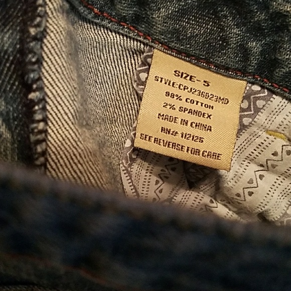 A1) Cleberty Pink Denim Skirt Jean Short Sz 5 Mini - Picture 3 of 6