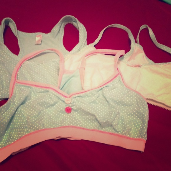 Youth large racer back sports bras