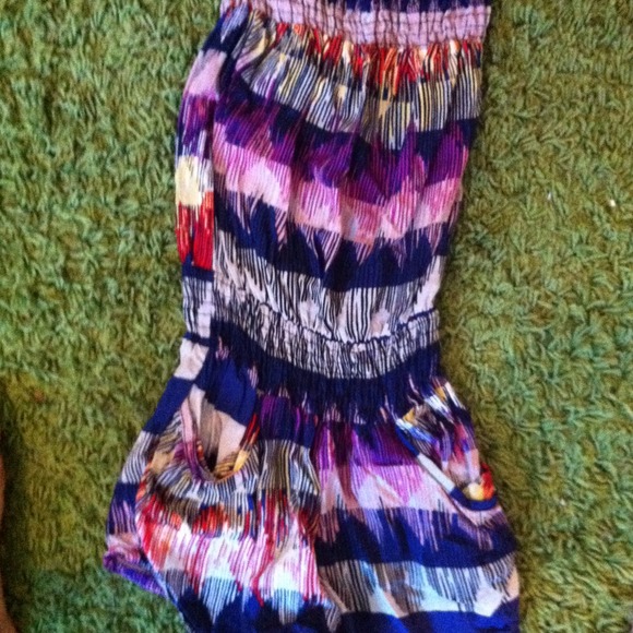 Romper - Picture 2 of 2