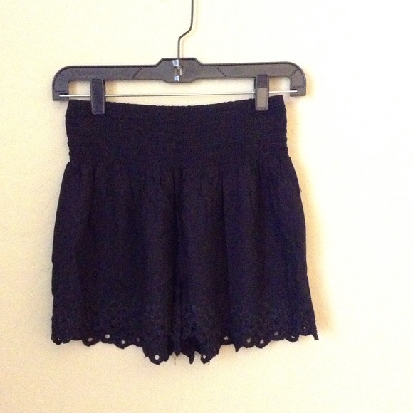 ❌SOLD❌ American Eagle high-waisted knit shorts