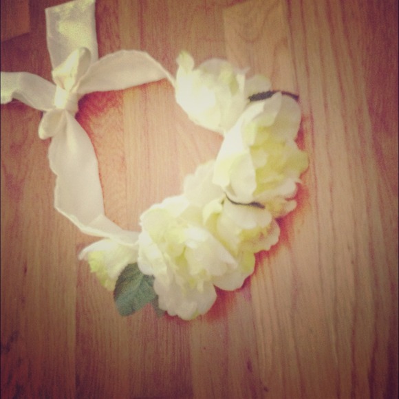 self tie bow adjustable oversize floral crowns