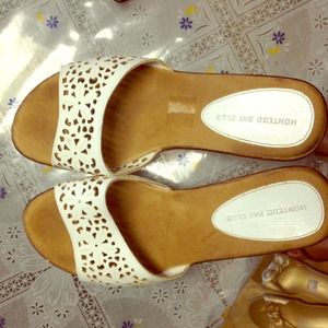 ⛔️sold⛔️Women's wedge heels white 8 1/2