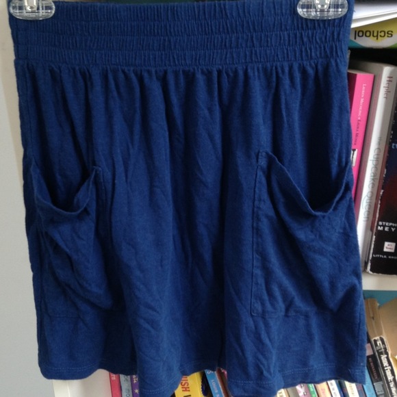 Forever 21 blue pocket skirt