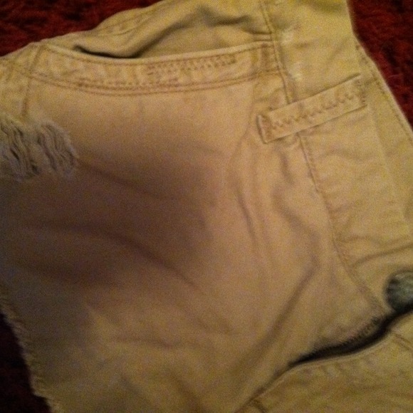 Cut Off Shorts - Picture 1 of 3