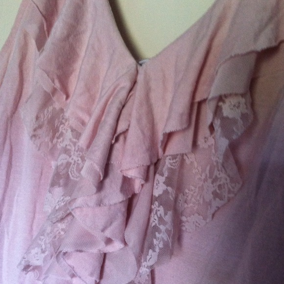 Pink Shirt With Ruffles - Picture 1 of 3