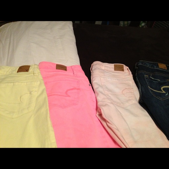 American Eagle jeans. - Picture 3 of 3