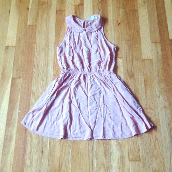 🎀Sold🎀 Peter Pan collar dress