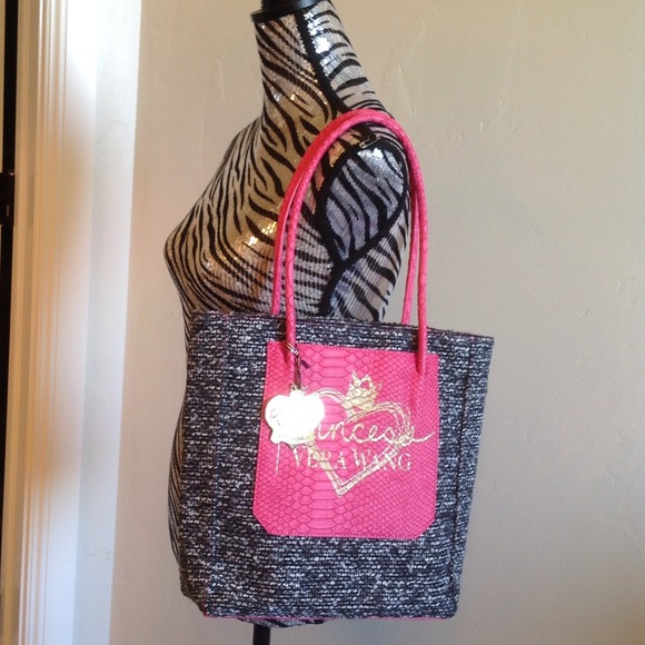 NEW Princess Vera Wang Kelsey Tote - Picture 2 of 4
