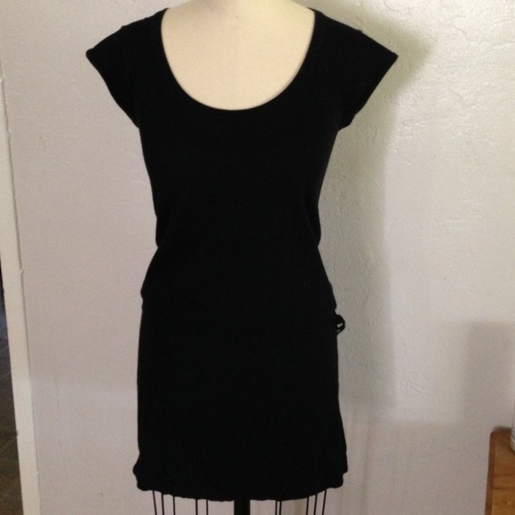 Simple black top/short dress!