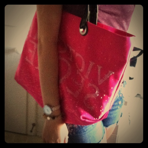 Victoria's Secret Large Tote - Picture 1 of 3