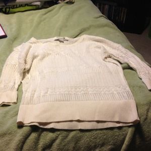 3/4 Inch-Sleeved Sweater