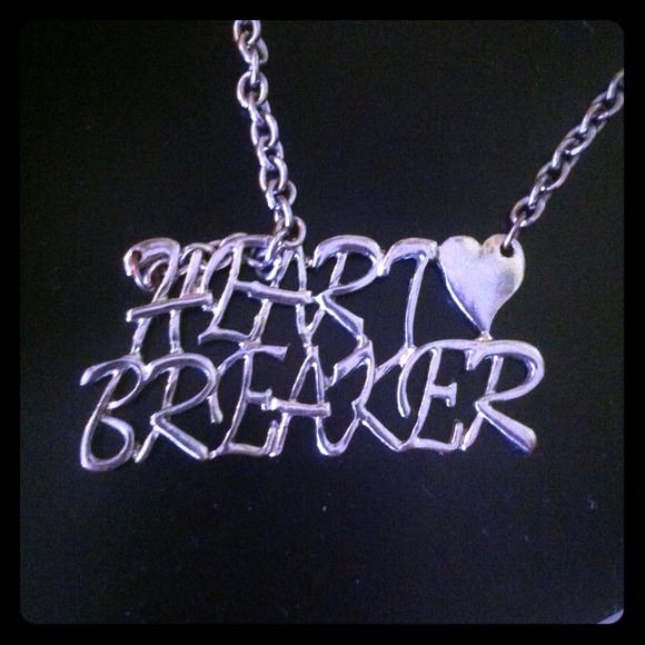 Heart breaker necklace