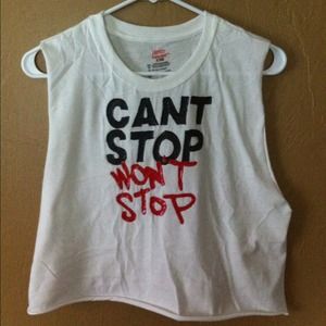 Miley Cyrus "can't stop won't stop" t shirt