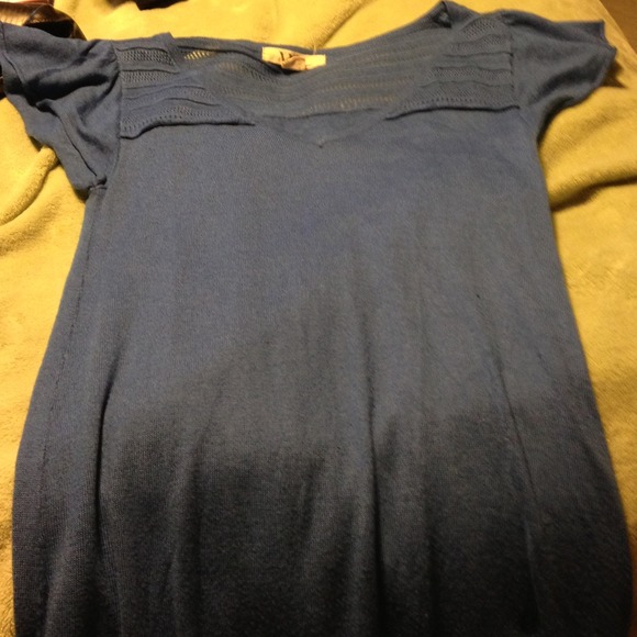 Blue Short-Sleeved Sweater