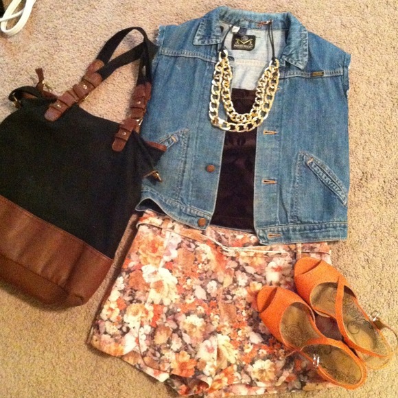 ❌SOLD❌Vintage denim vest