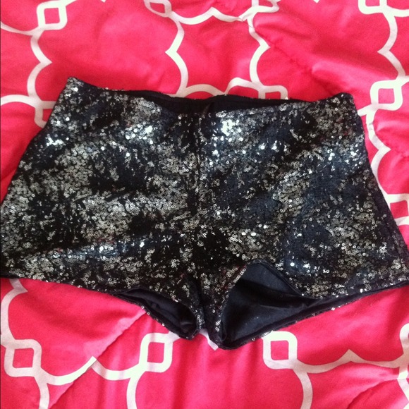 Sequin shorts! 💎