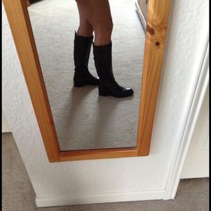 Additional Pics of Boots