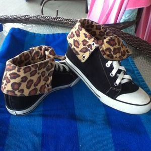 🌸COACH High Tops Authentic