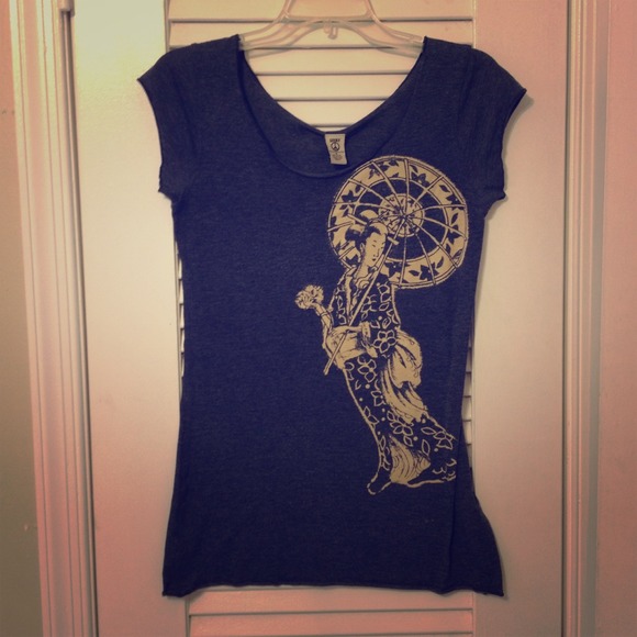 Lucky brand geisha tee