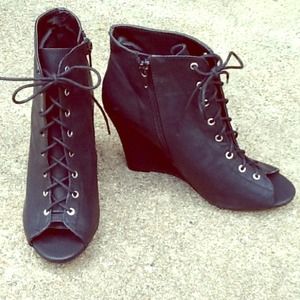 Sexy corset lace-up bootie