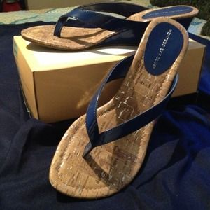 Summer wedge